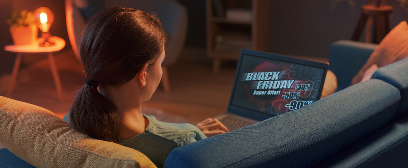 Online Black Friday Shopper