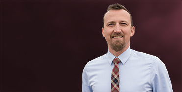 Derik Munns, Salem Branch Manager